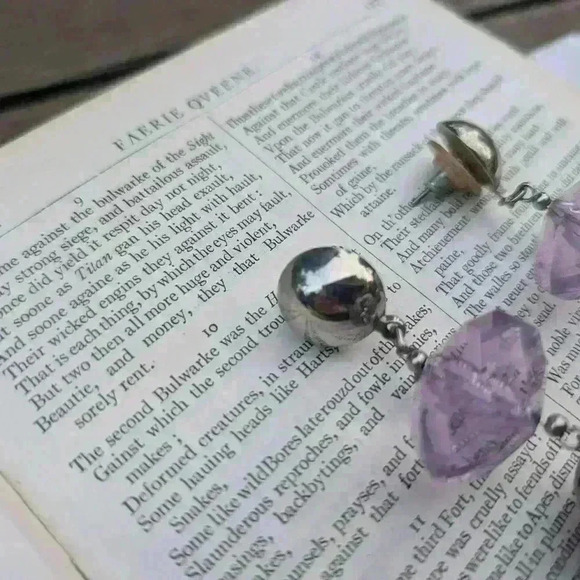 Vintage large statement earrings purple glass  beads - Picture 3 of 7